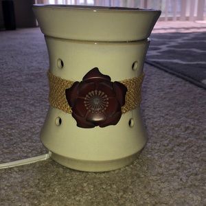 Scentsy warmer